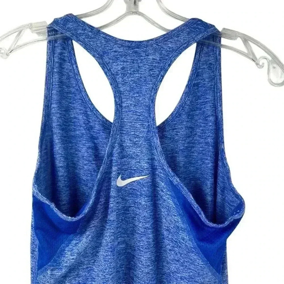 Nike Women's Blue Racerback Tank Top Size M Yoga Running Athletic Dri-fit - Picture 8 of 10